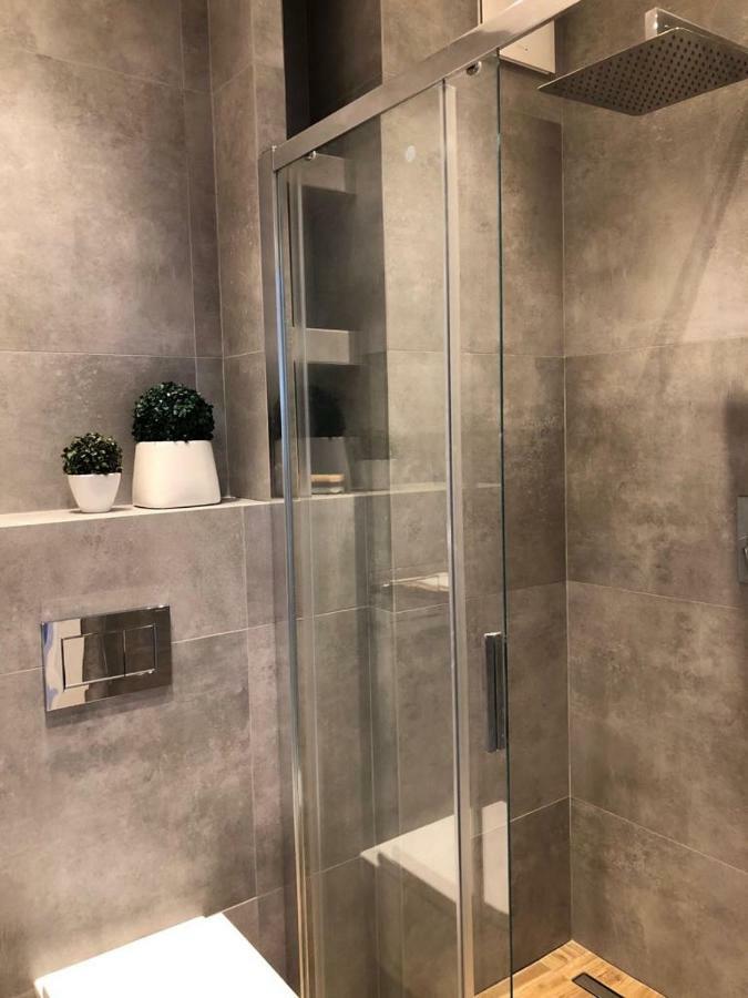 Living Point Residence Варшава Экстерьер фото